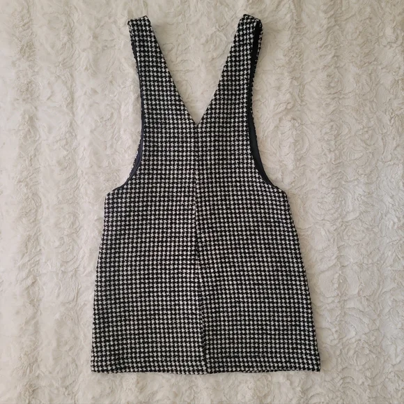 Zara Girl V-Neck Sleeveless Black/White Houndstooth Pattern Dress Size 13-14 - Picture 2 of 2